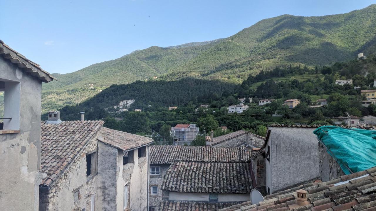 Les Gites D'Intervalles 昂特勒沃 外观 照片
