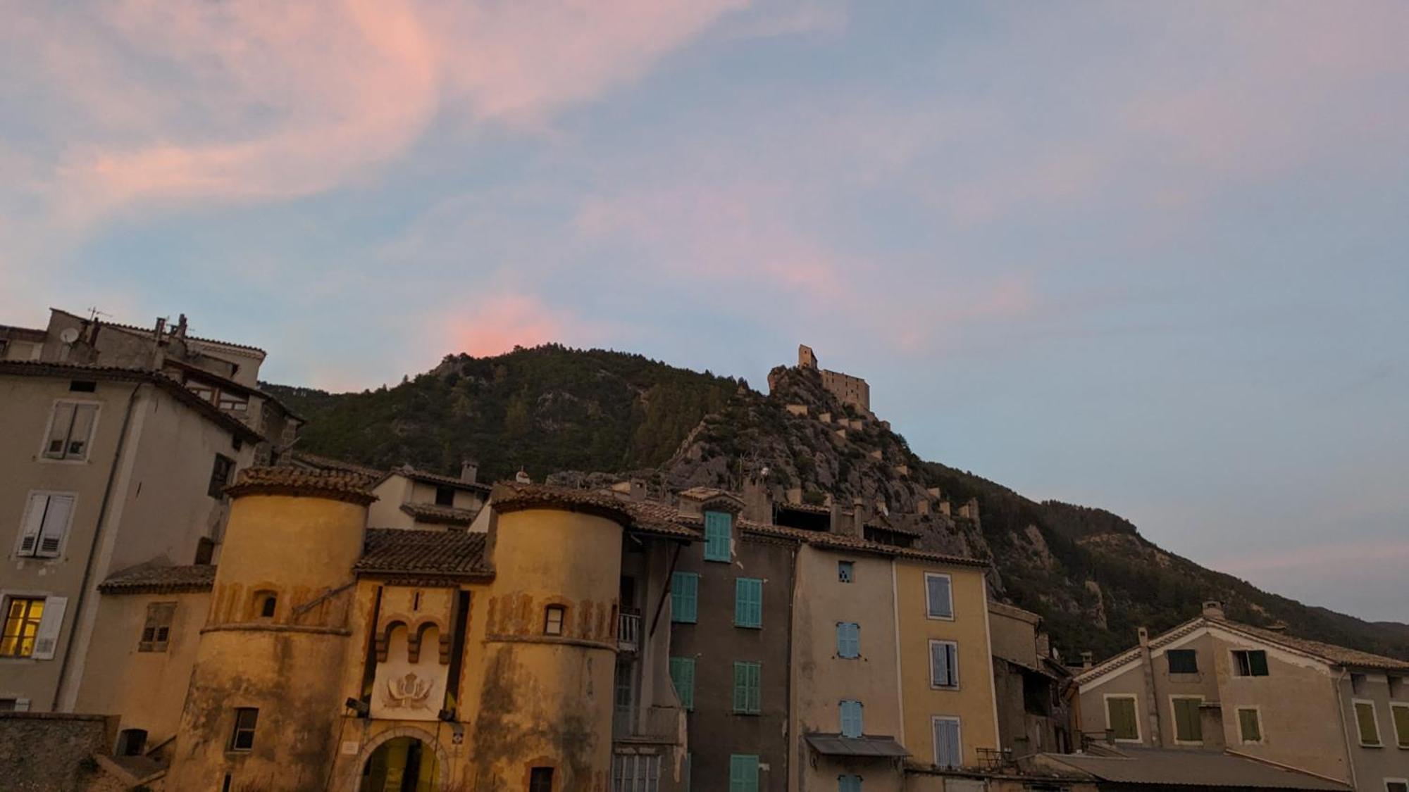 Les Gites D'Intervalles 昂特勒沃 外观 照片